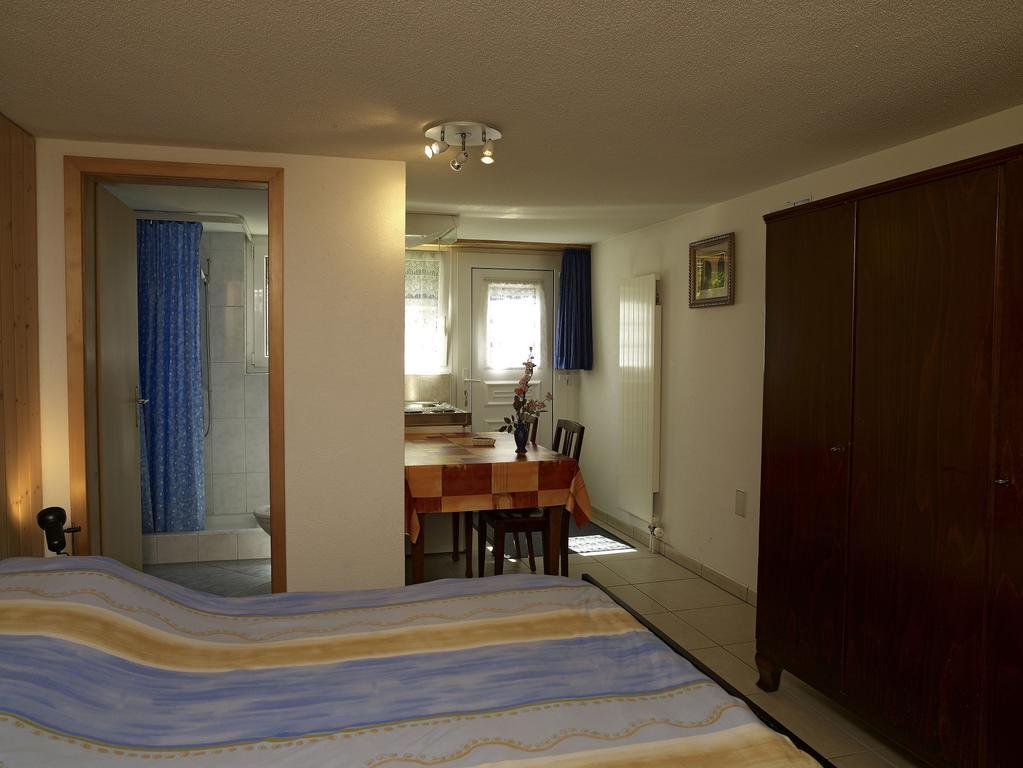 Hotel-Gite Rural A 3 Km De Delemont Courcelon Luaran gambar